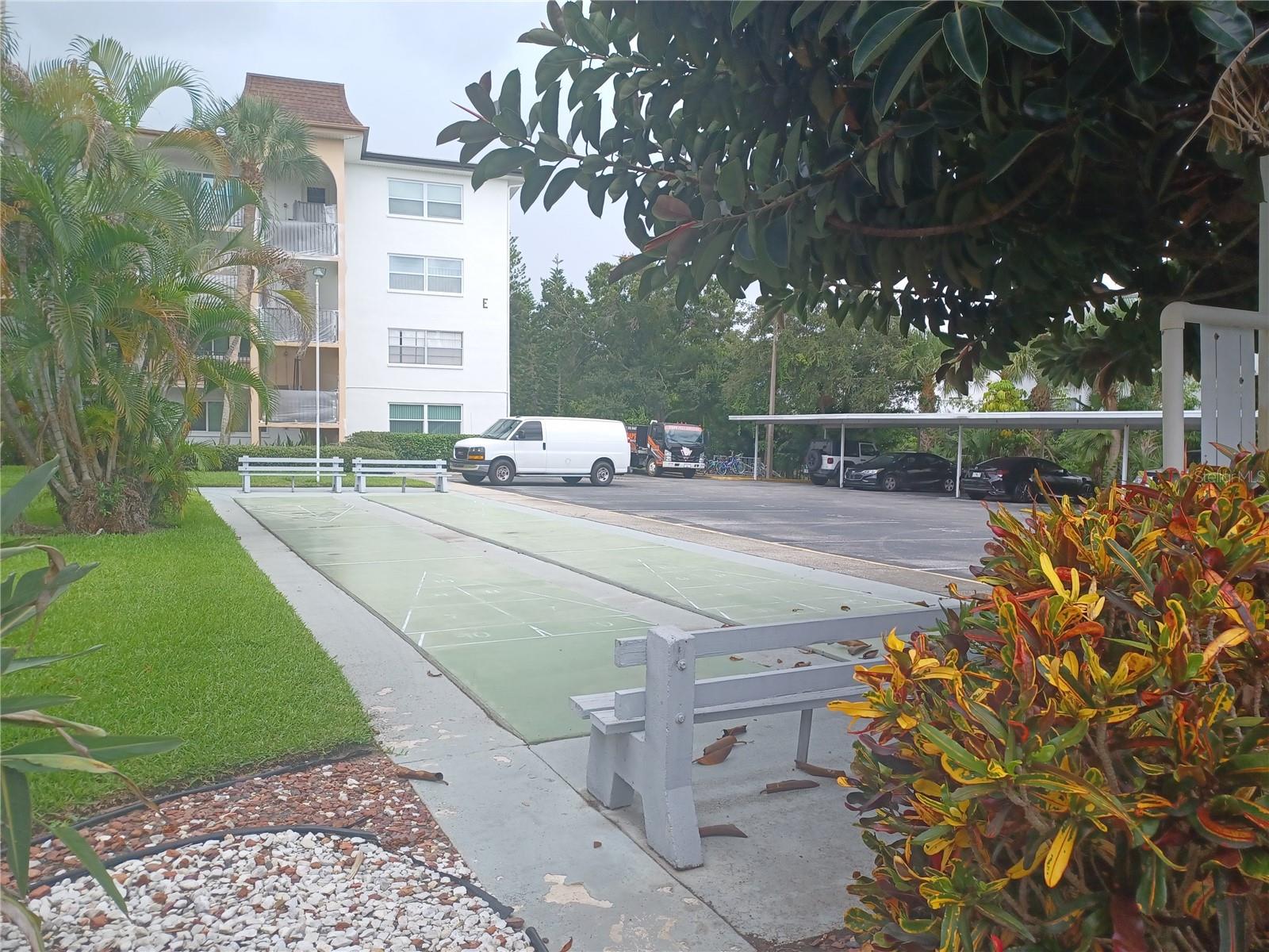 2525 W Bay Dr #a12 Property Photo 29