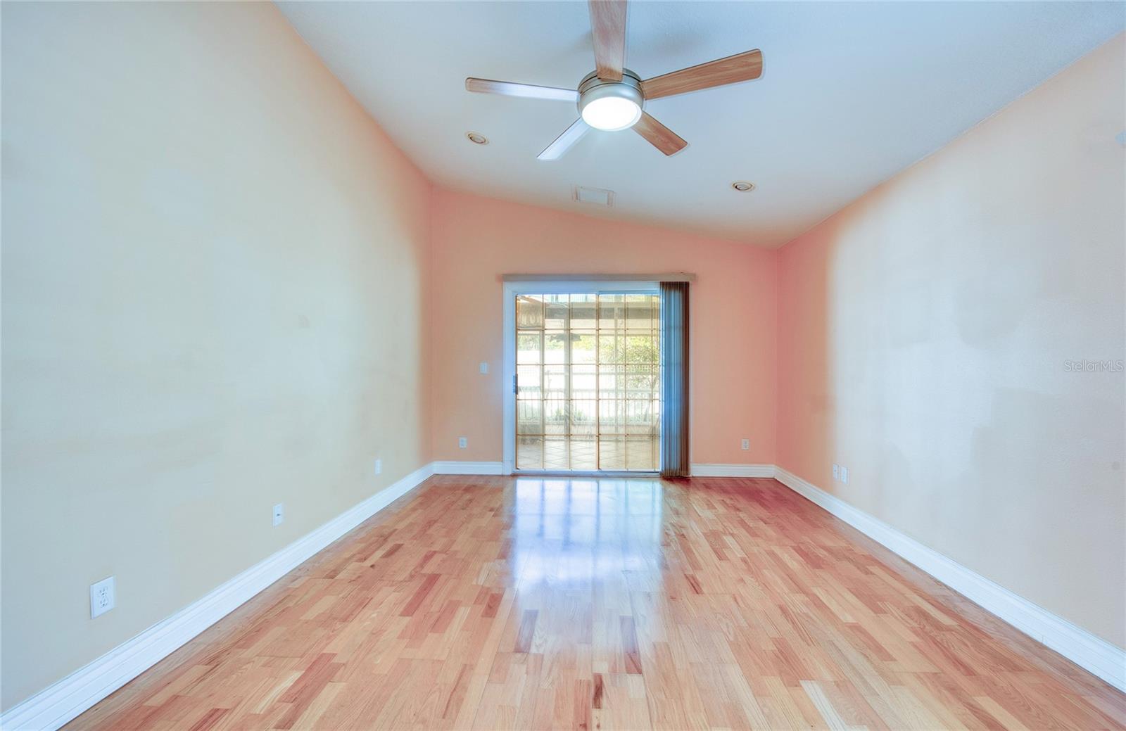 1150 Oakwood Dr Property Photo 19