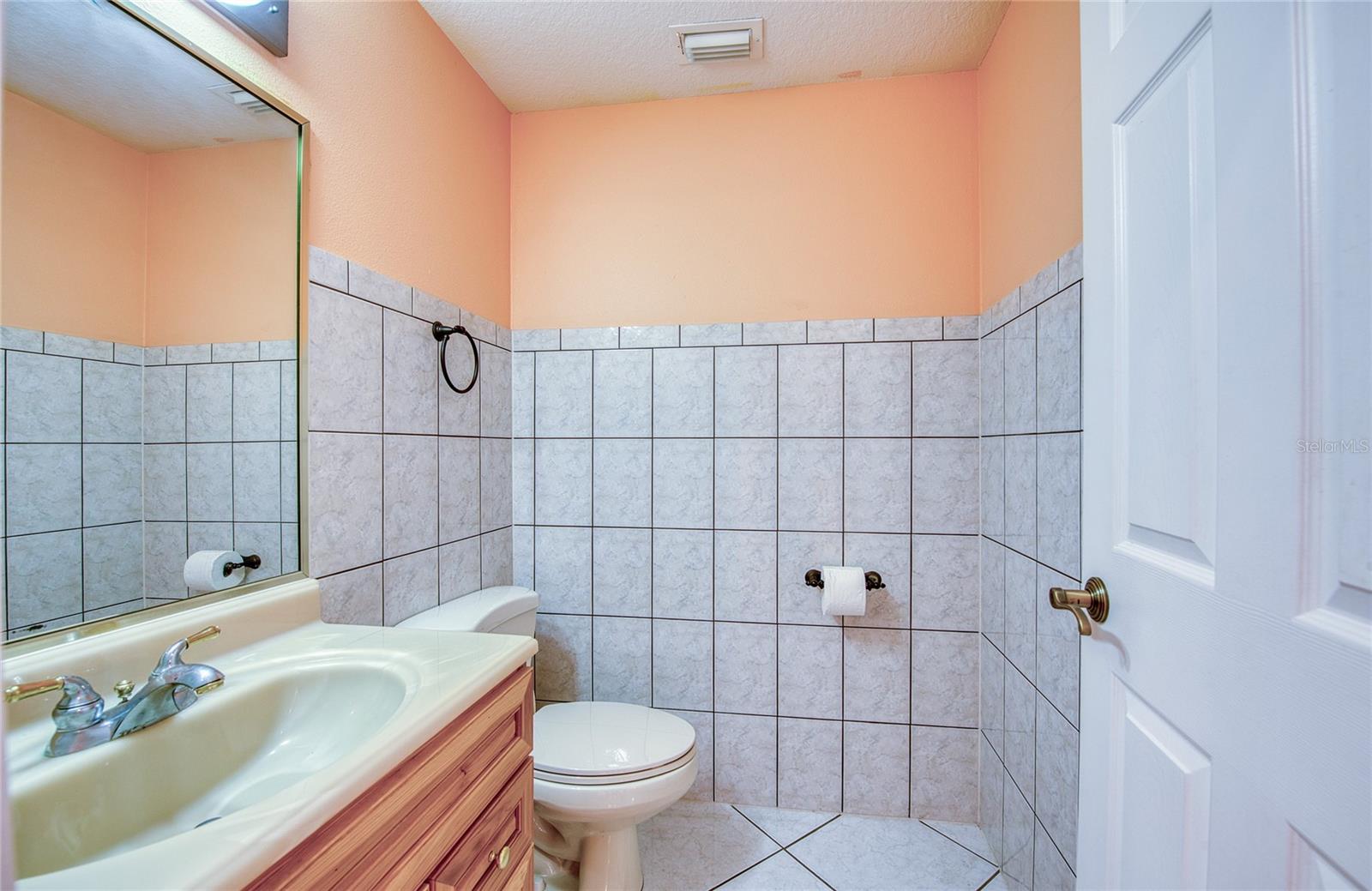 1150 Oakwood Dr Property Photo 32