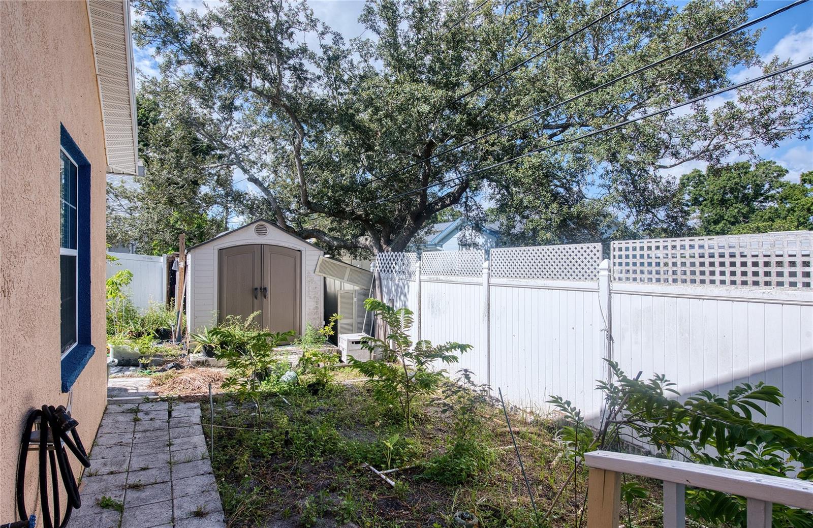 1150 Oakwood Dr Property Photo 40