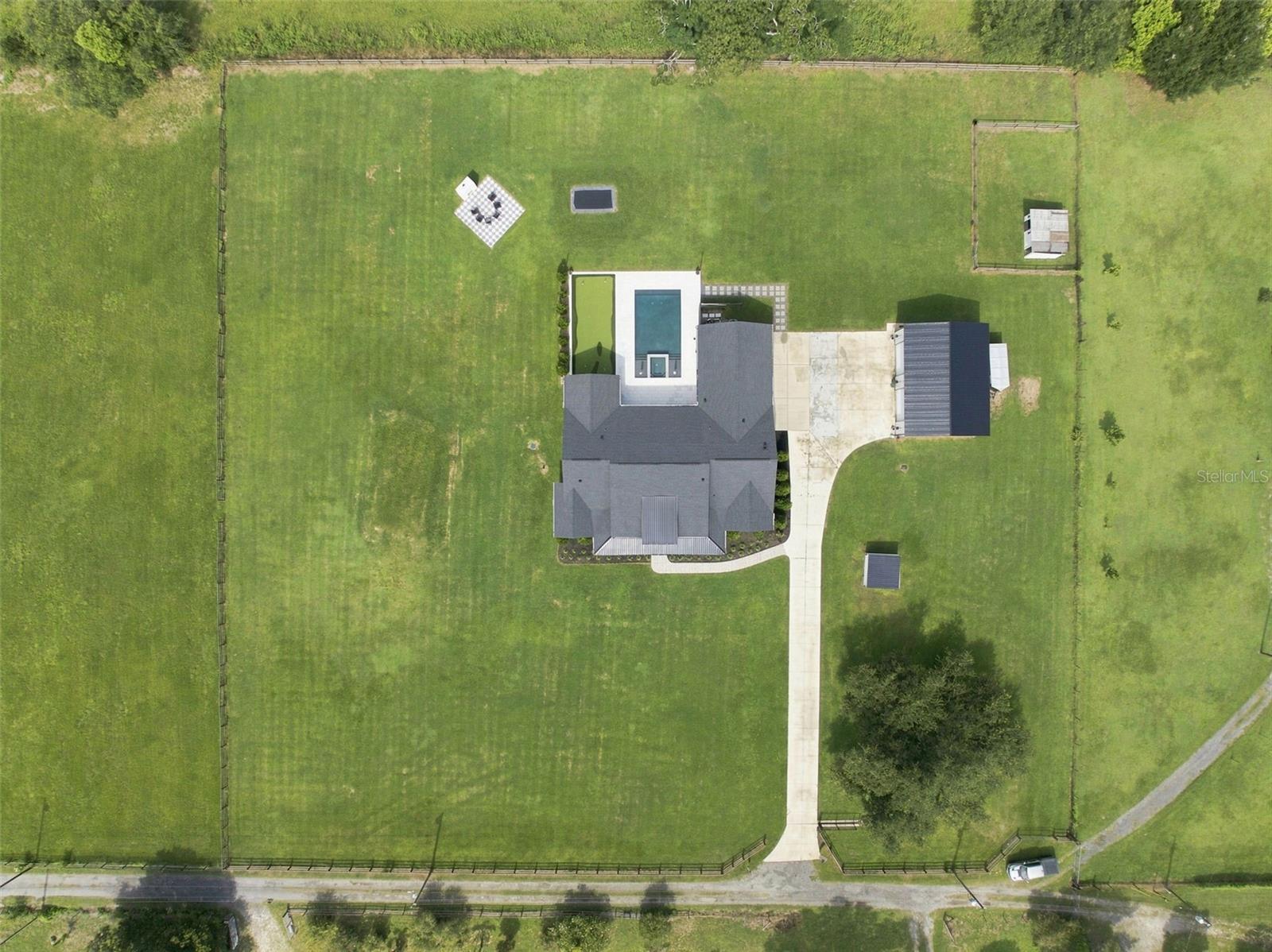 14133 Jennifer Way Property Photo 68