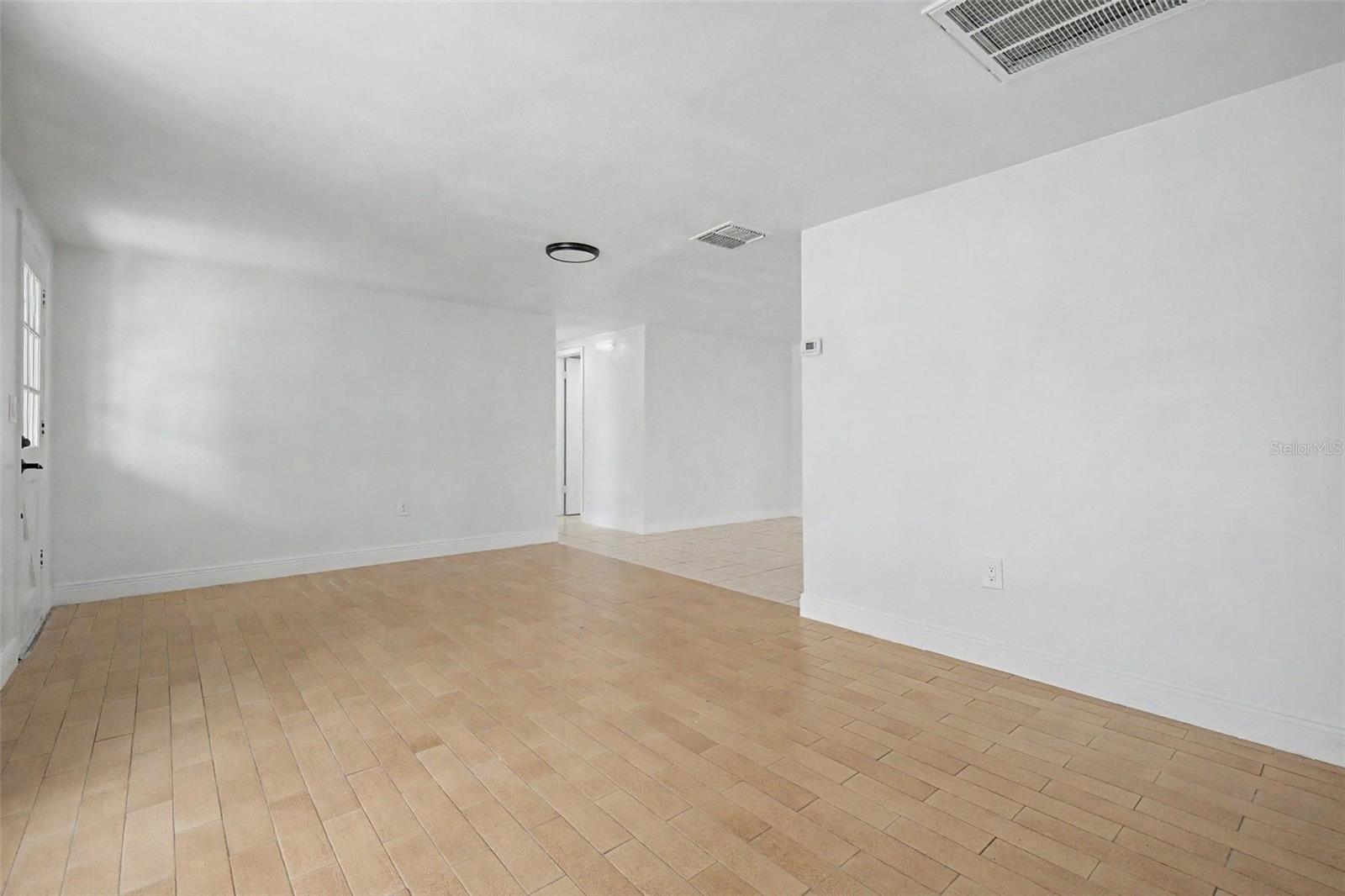 3909 Sail Dr Property Photo 3