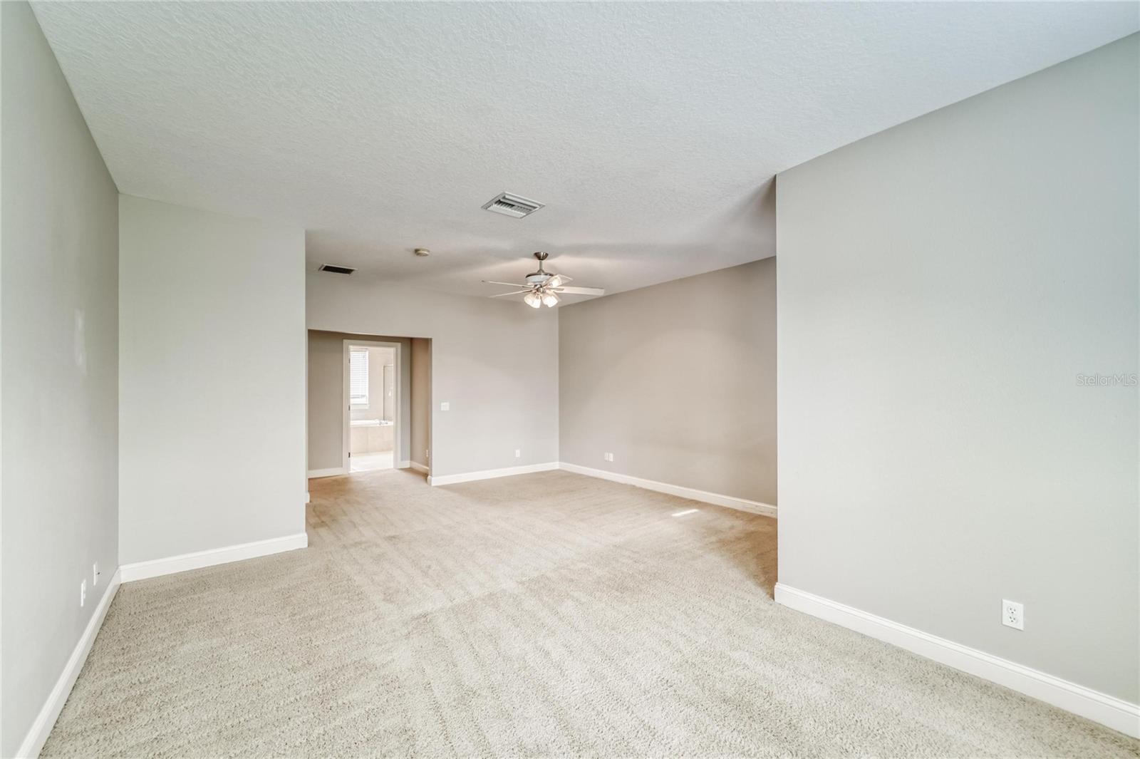 5405 Cafrey Pl Property Photo 6