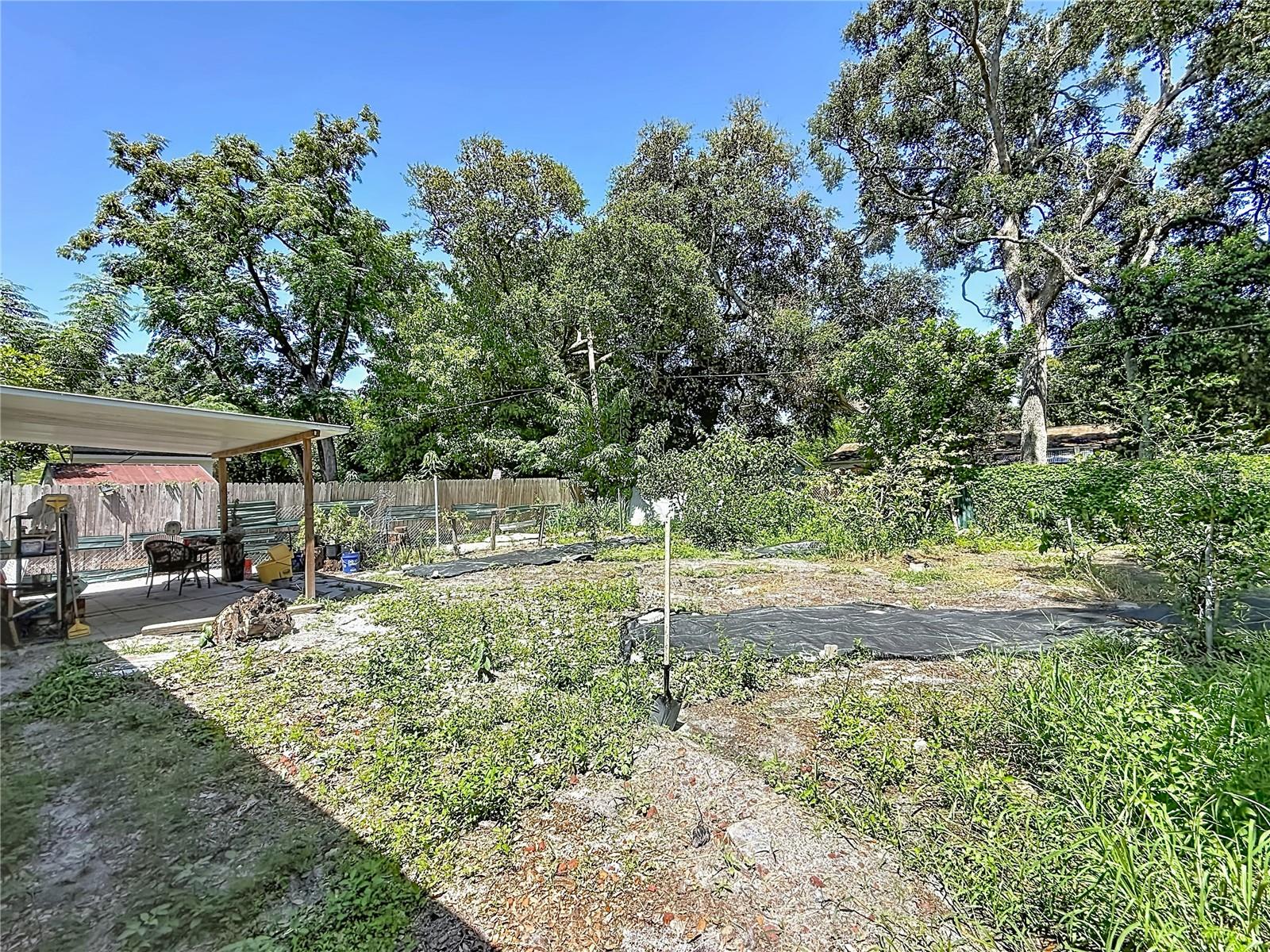 8653 69th St N Property Photo 26