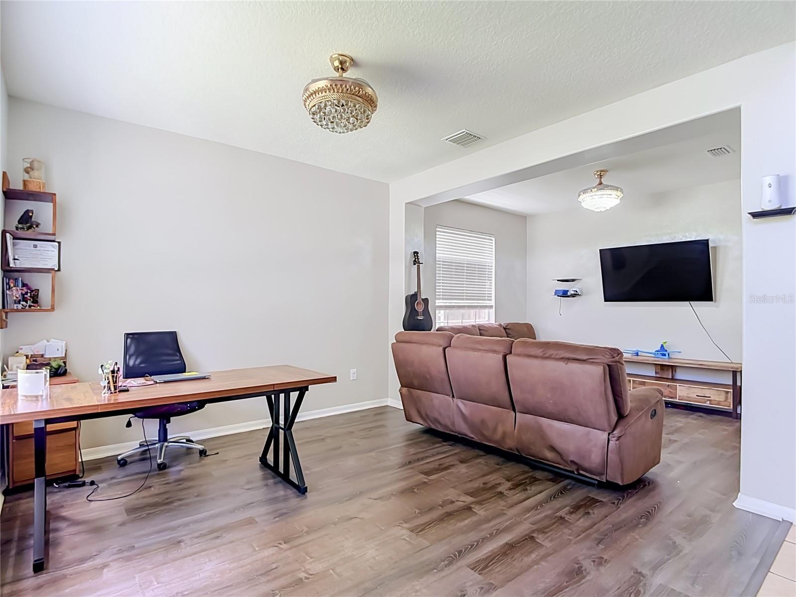 4129 Tarkington Dr Property Photo 5