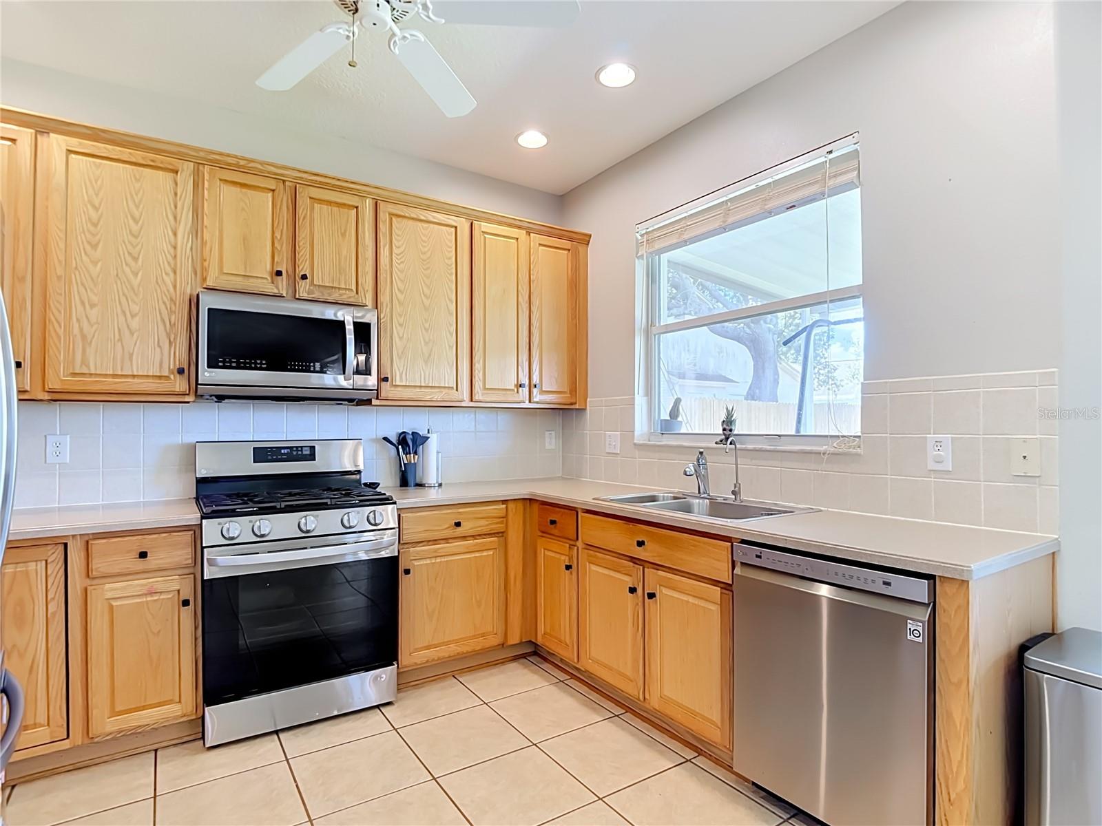 4129 Tarkington Dr Property Photo 16