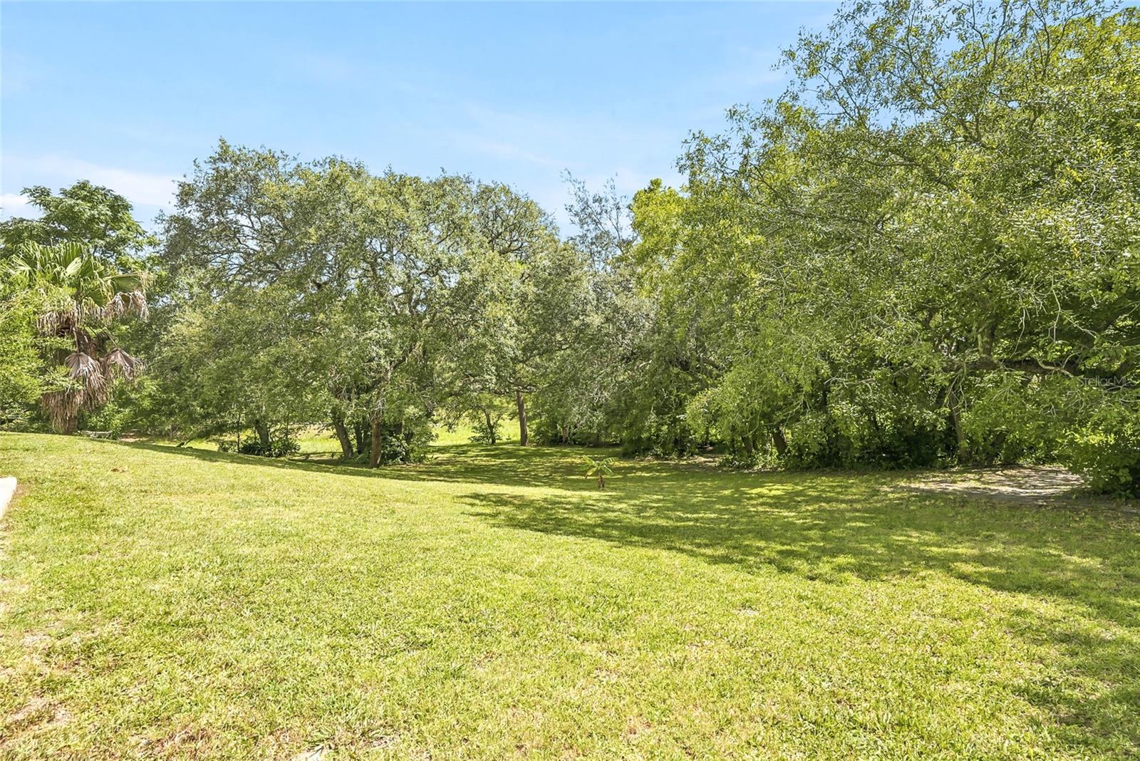8206 Nightingale Rd Property Photo 6