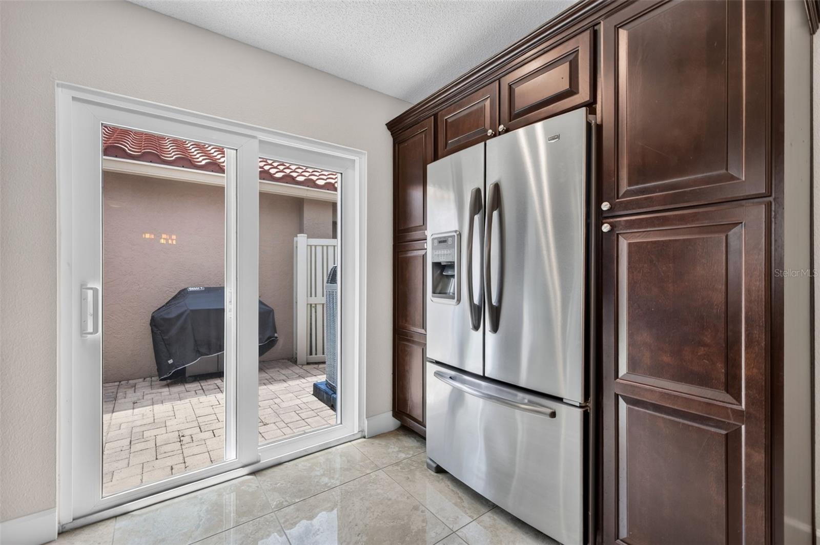 495 St Tropez Cir Ne Property Photo 11
