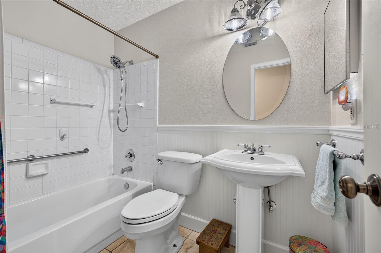 495 St Tropez Cir Ne Property Photo 14