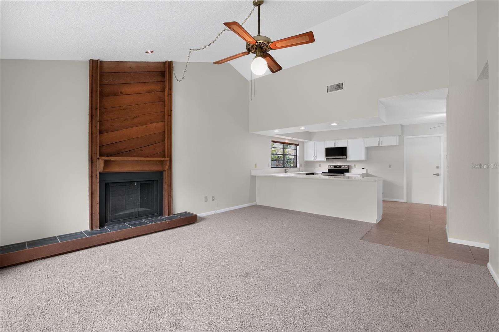 4015 Dellbrook Dr Property Photo 7