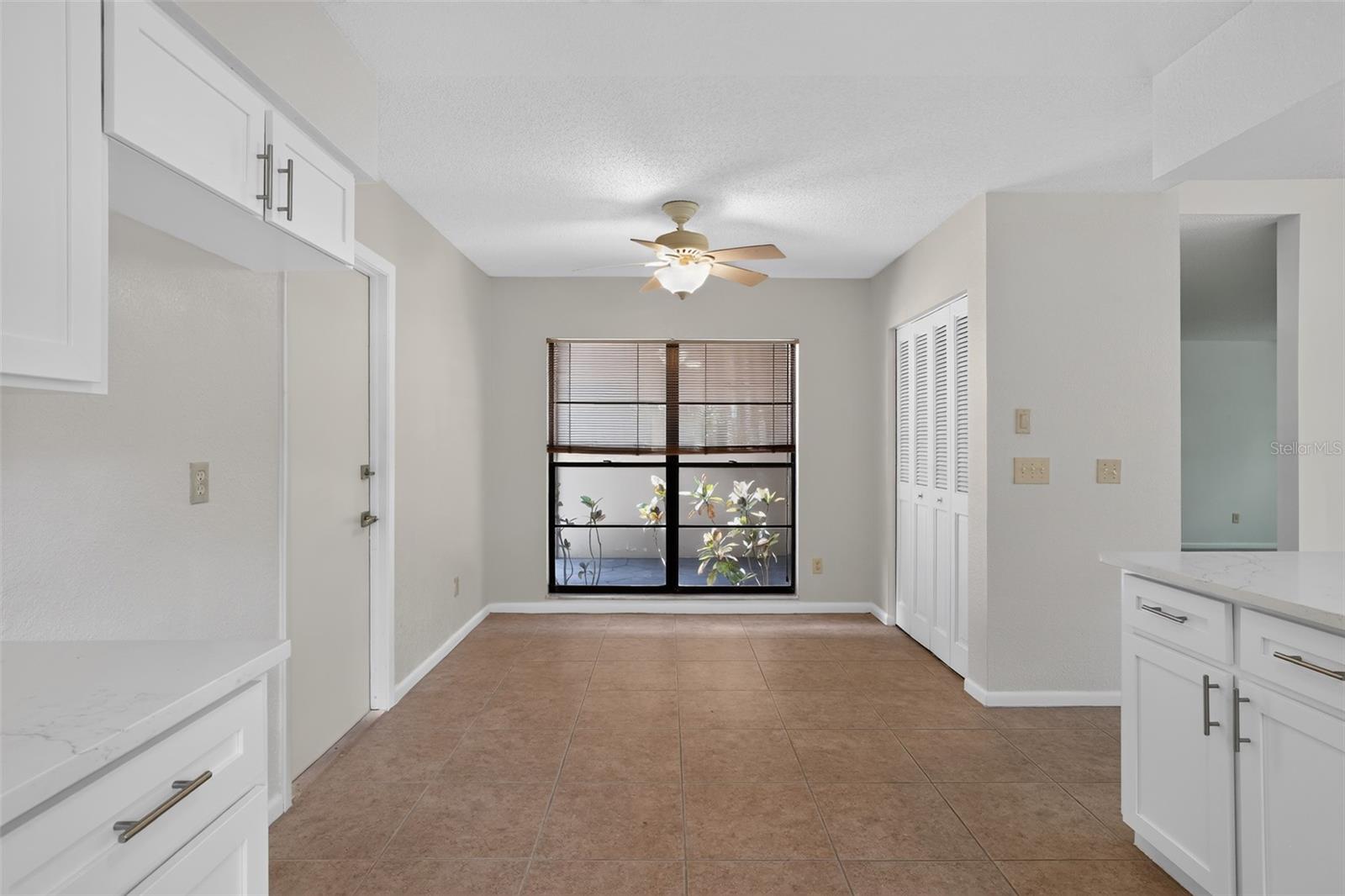 4015 Dellbrook Dr Property Photo 15