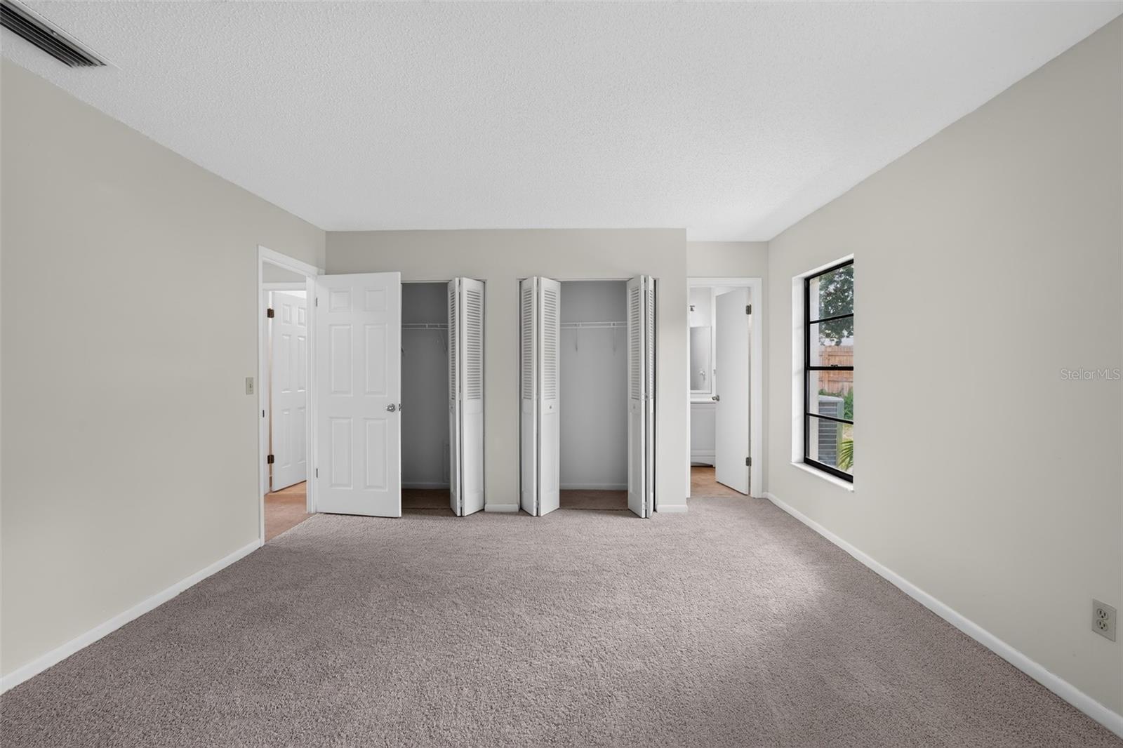 4015 Dellbrook Dr Property Photo 21