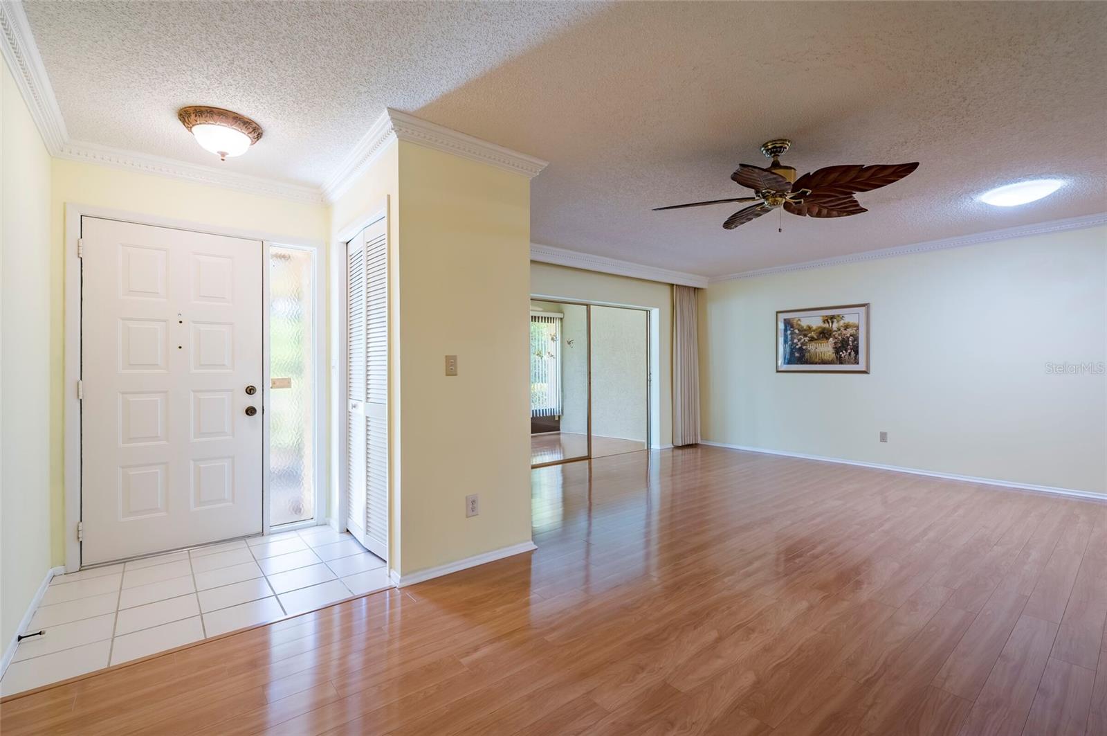 1245 Sutherland Ct #1452 Property Photo 7