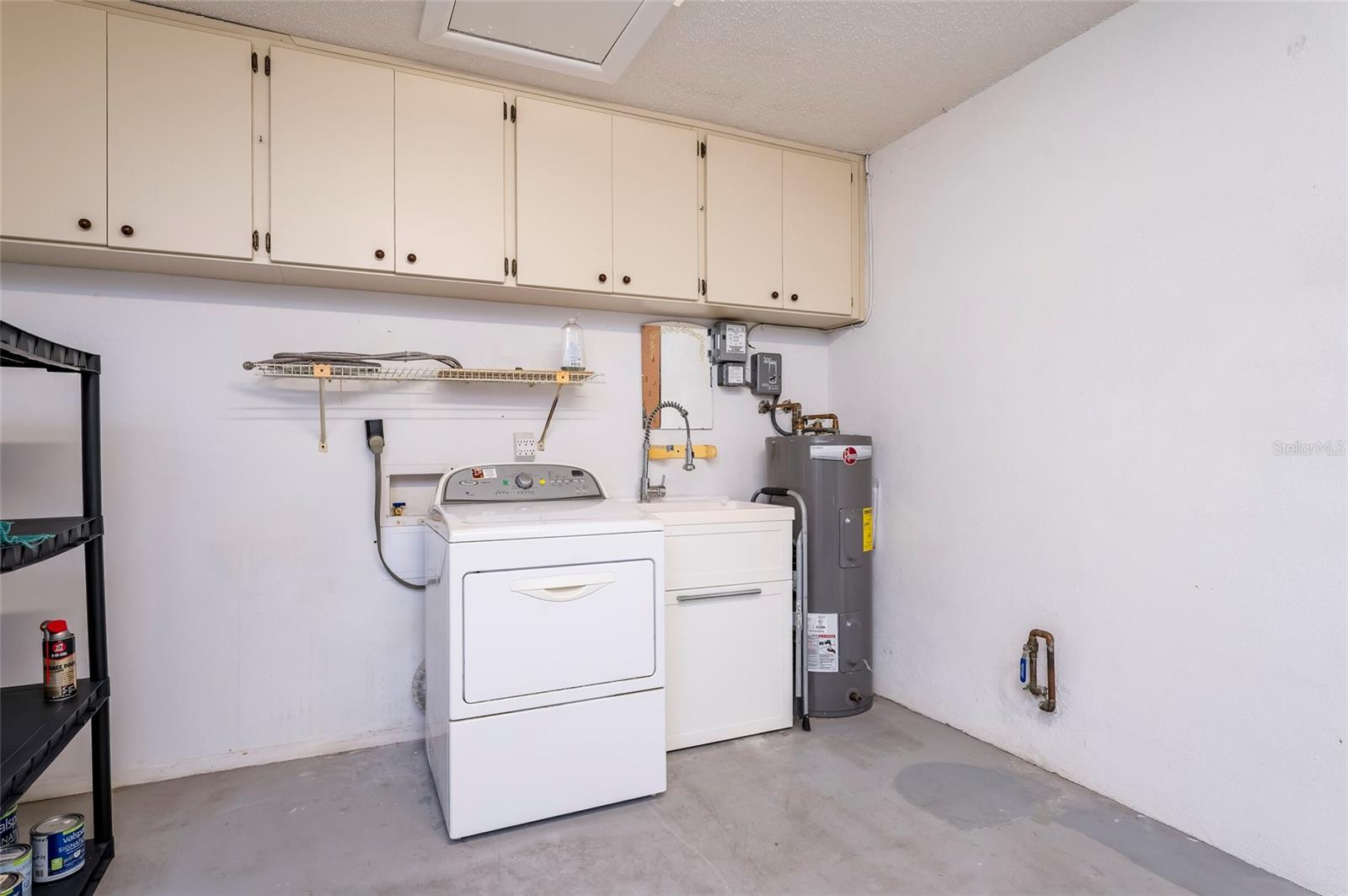 1245 Sutherland Ct #1452 Property Photo 30