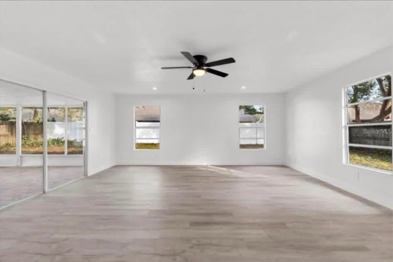 14915 Gentilly Pl Property Photo 3