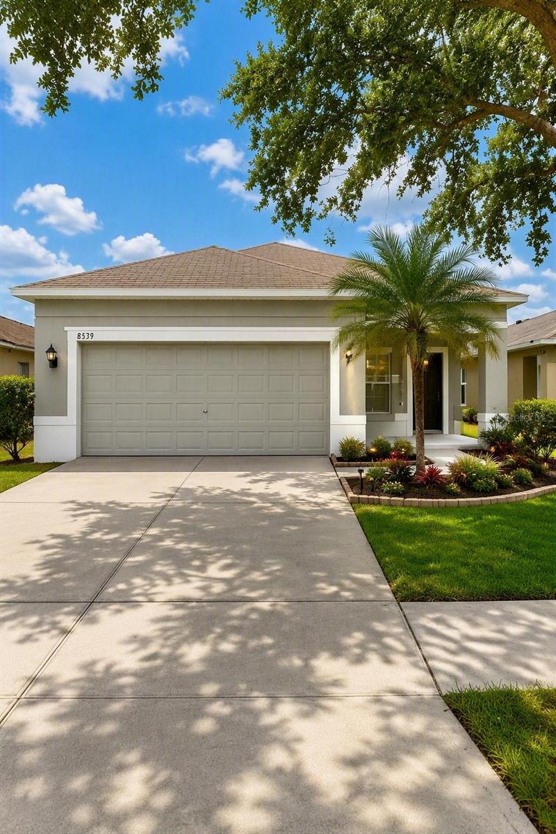 8539 DEER CHASE DR Property Photo 1