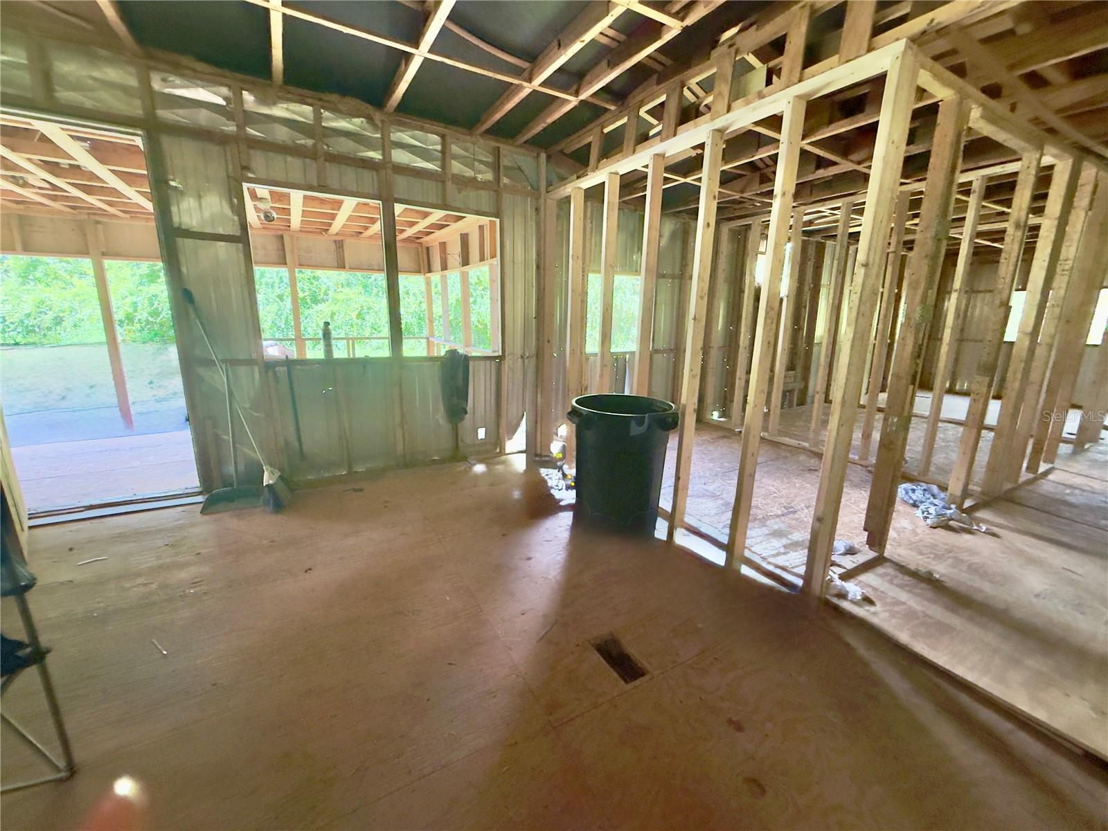 9347 River Rock Dr Property Photo 16