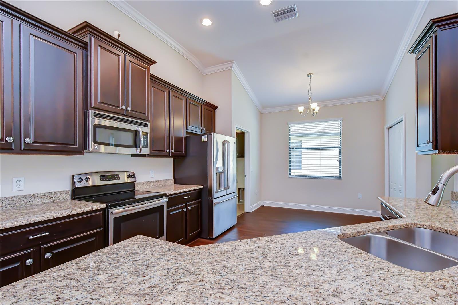 826 Vino Verde Cir Property Photo 5