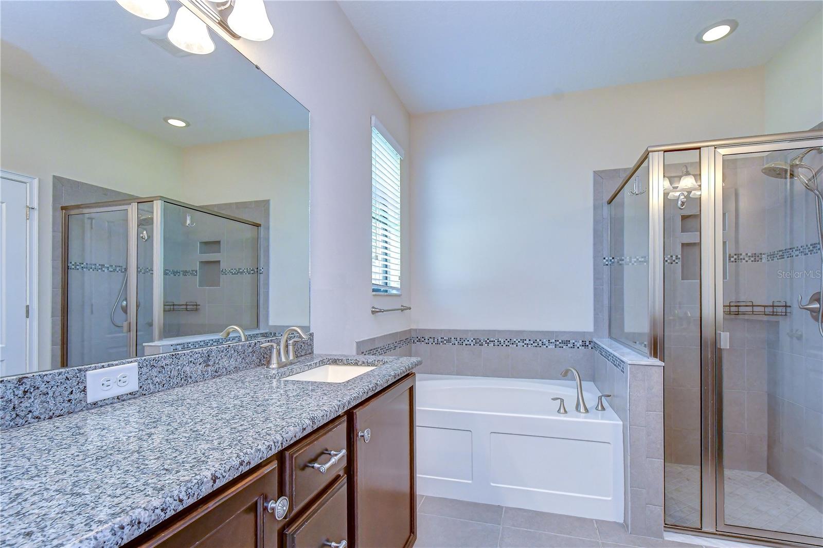 826 Vino Verde Cir Property Photo 15