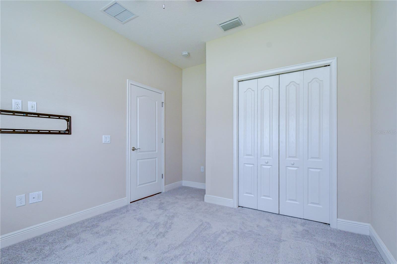826 Vino Verde Cir Property Photo 24