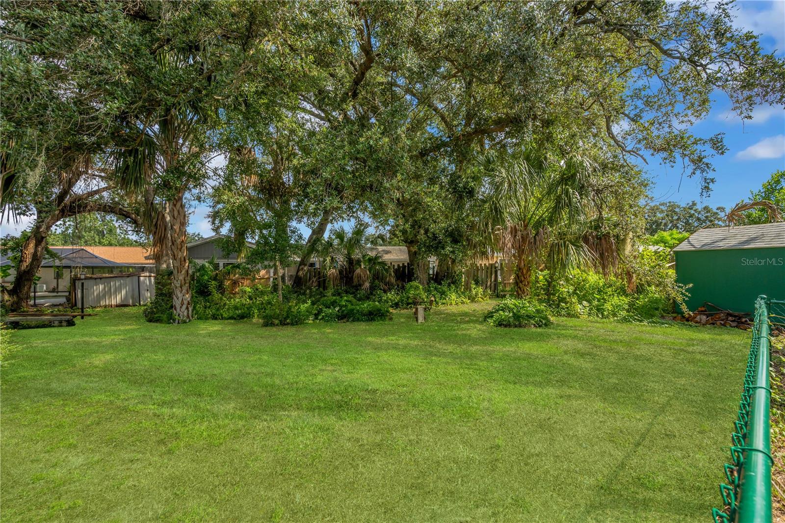 1708 Woodbine Dr Property Photo 46