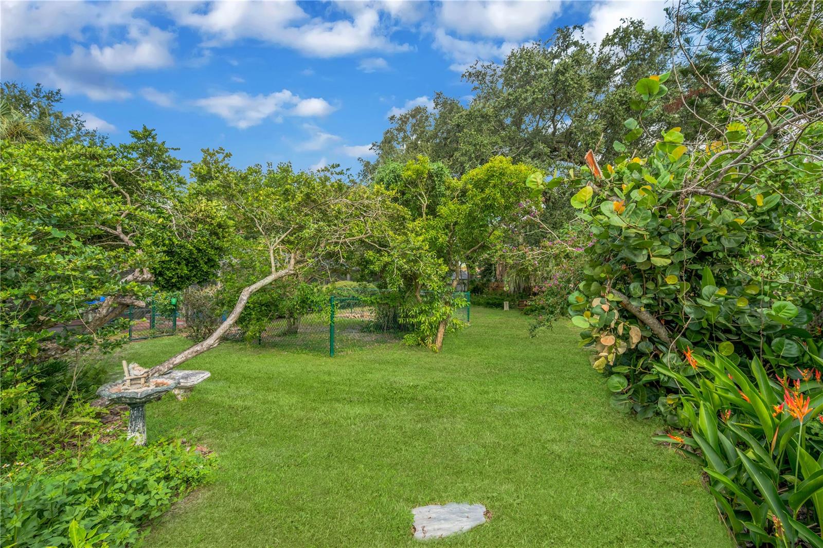 1708 Woodbine Dr Property Photo 49