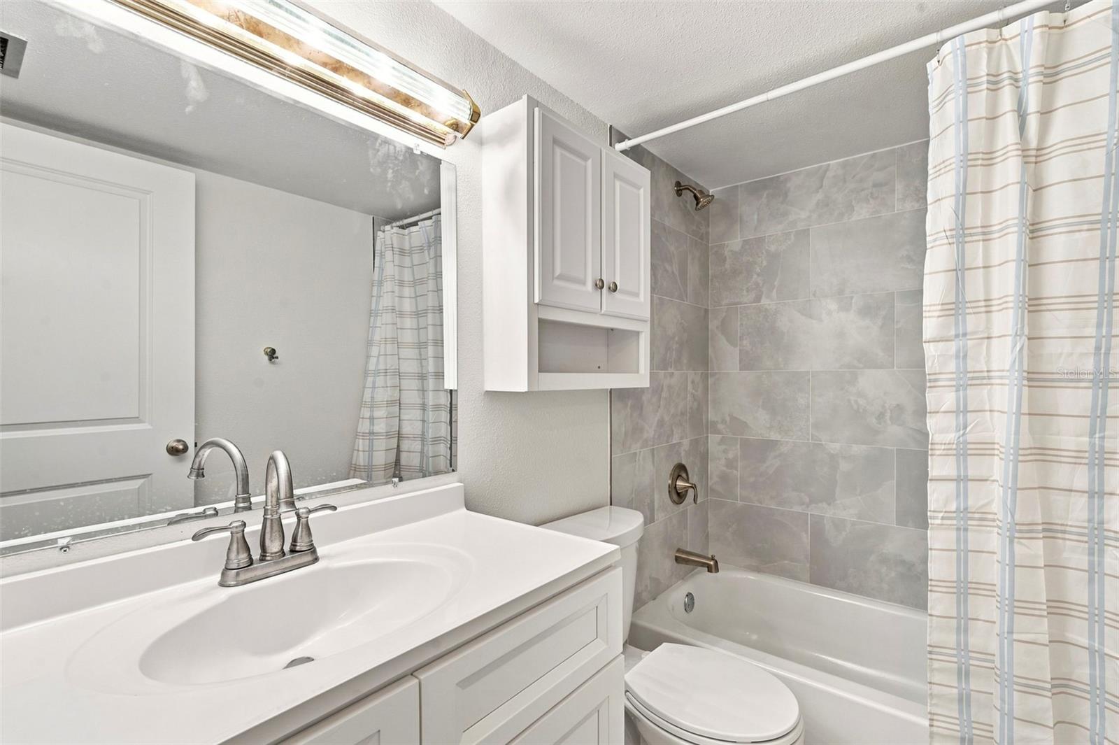 4435 1st St Ne #110 Property Photo 11