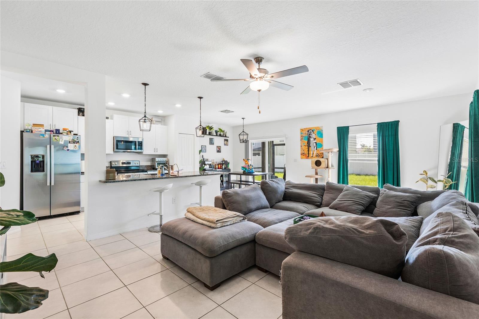 6402 Back Forty Loop Property Photo 7