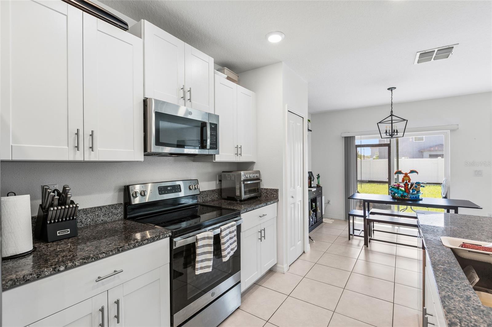 6402 Back Forty Loop Property Photo 16