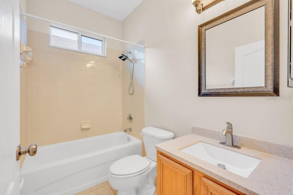 6105 Gannetside Pl Property Photo 4