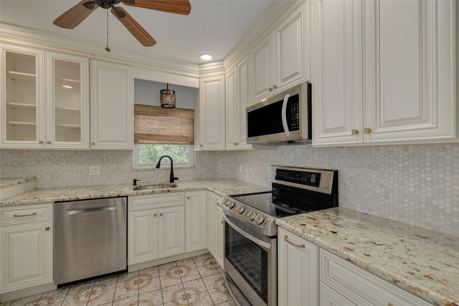 2383 Netherlands Dr #59 Property Photo 12