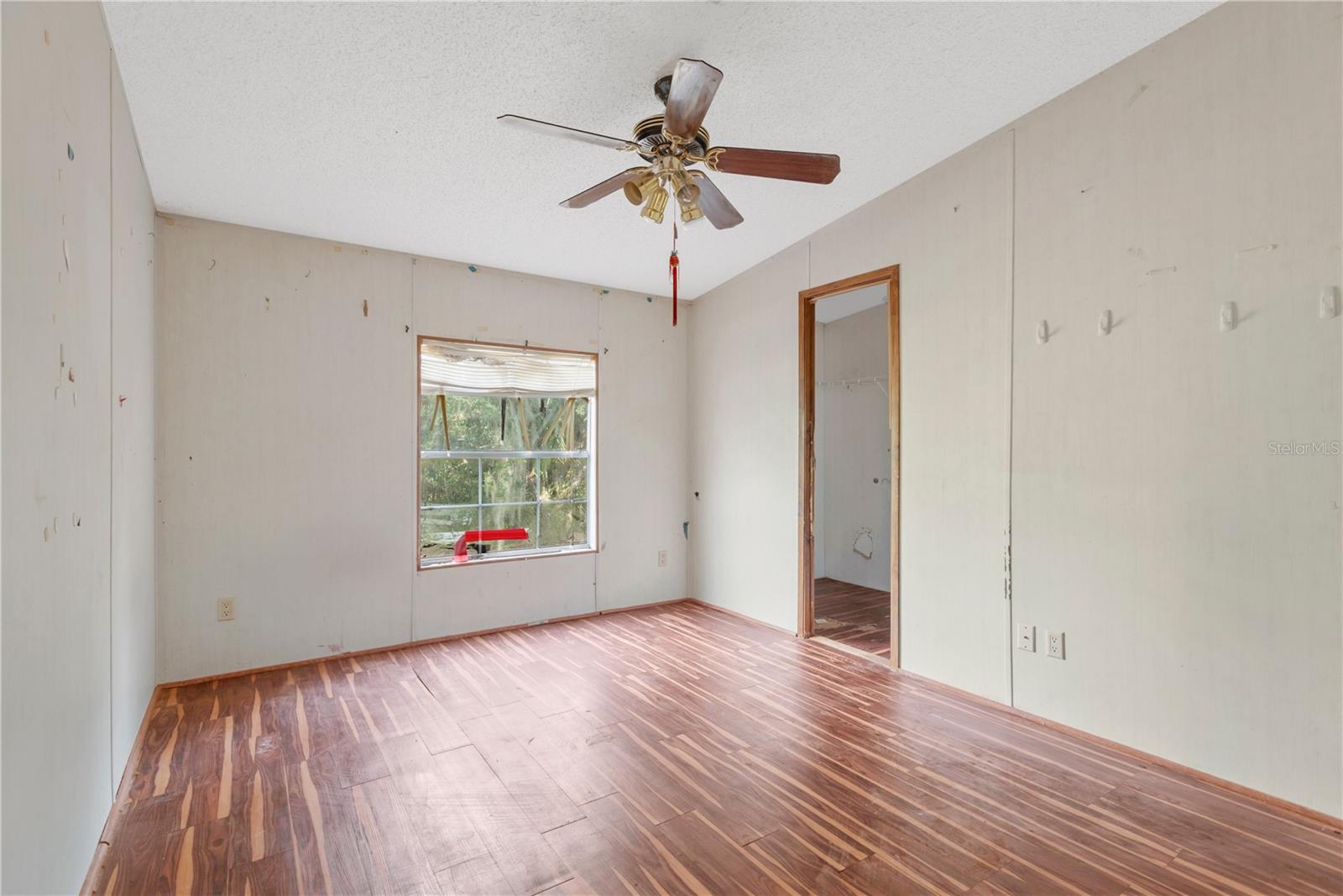 11620 E Bay Rd Property Photo 12