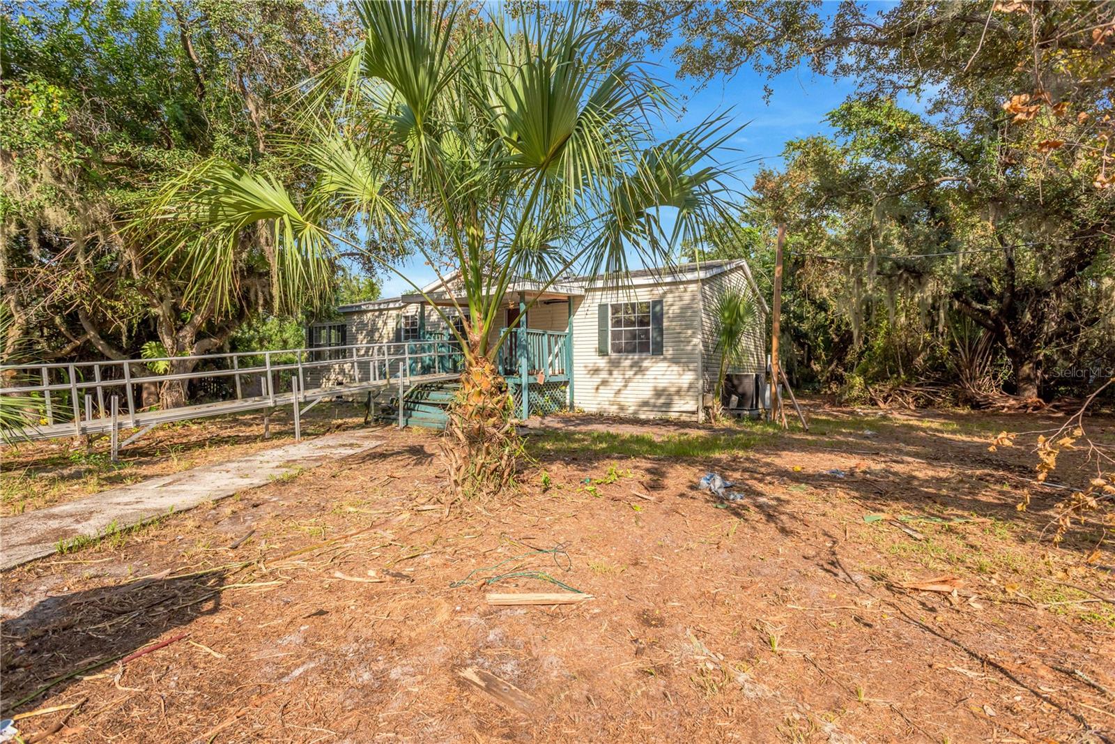 11620 E Bay Rd Property Photo 15