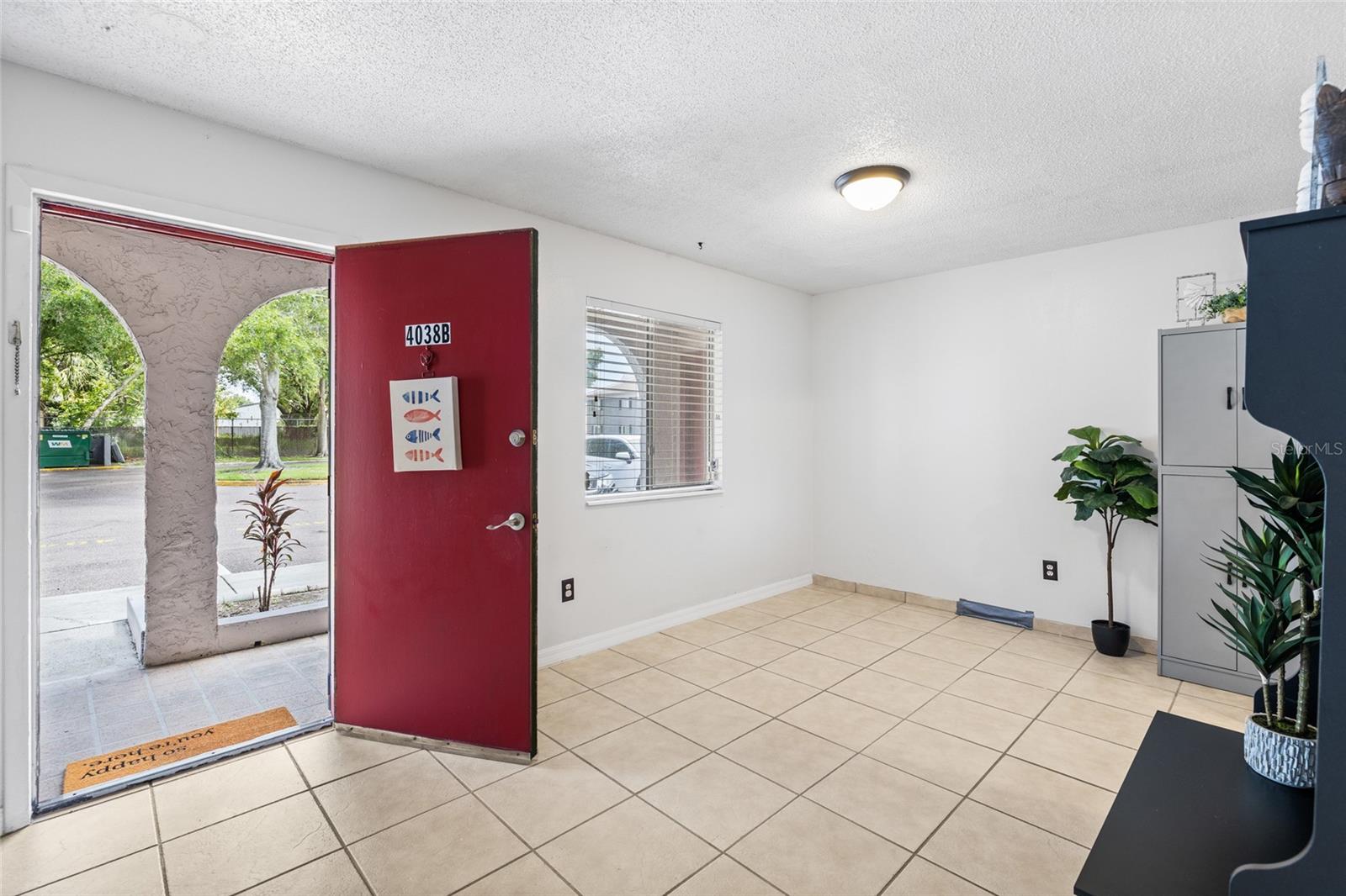 4038 Cortez Dr #b Property Photo 8