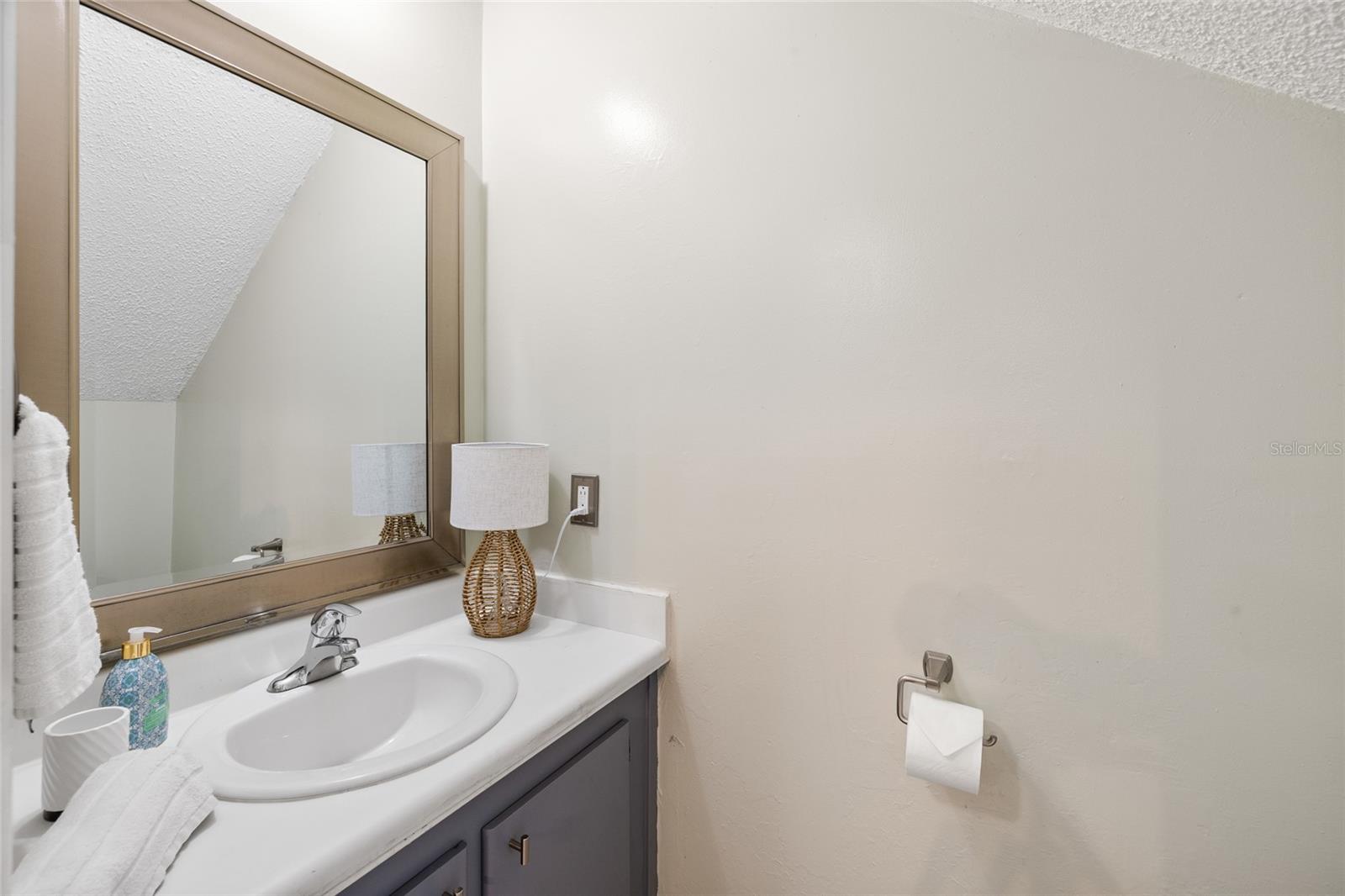 4038 Cortez Dr #b Property Photo 27