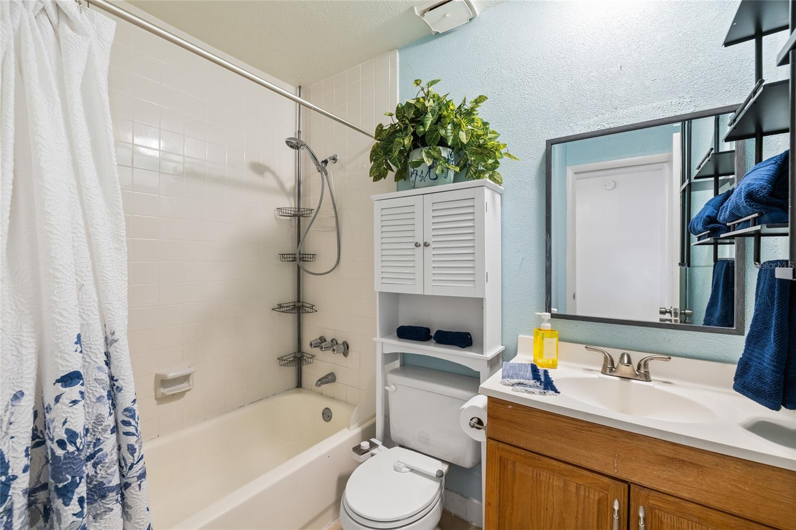 4038 Cortez Dr #b Property Photo 30