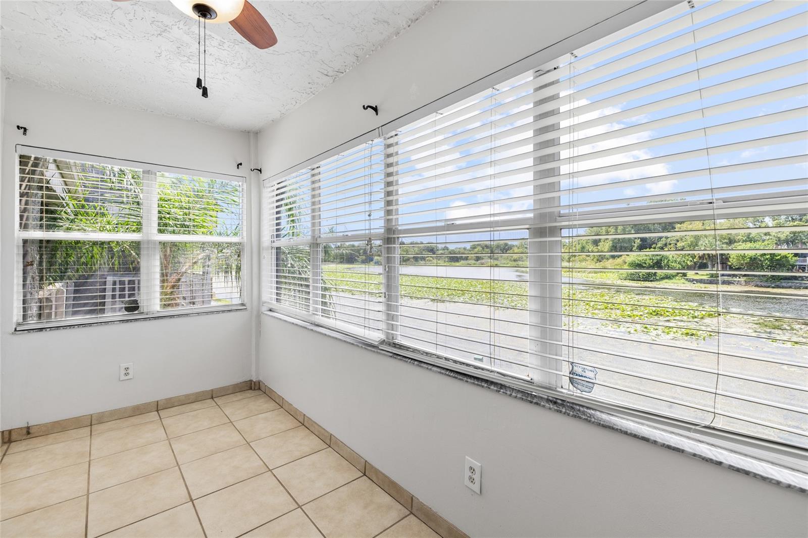 4038 Cortez Dr #b Property Photo 37