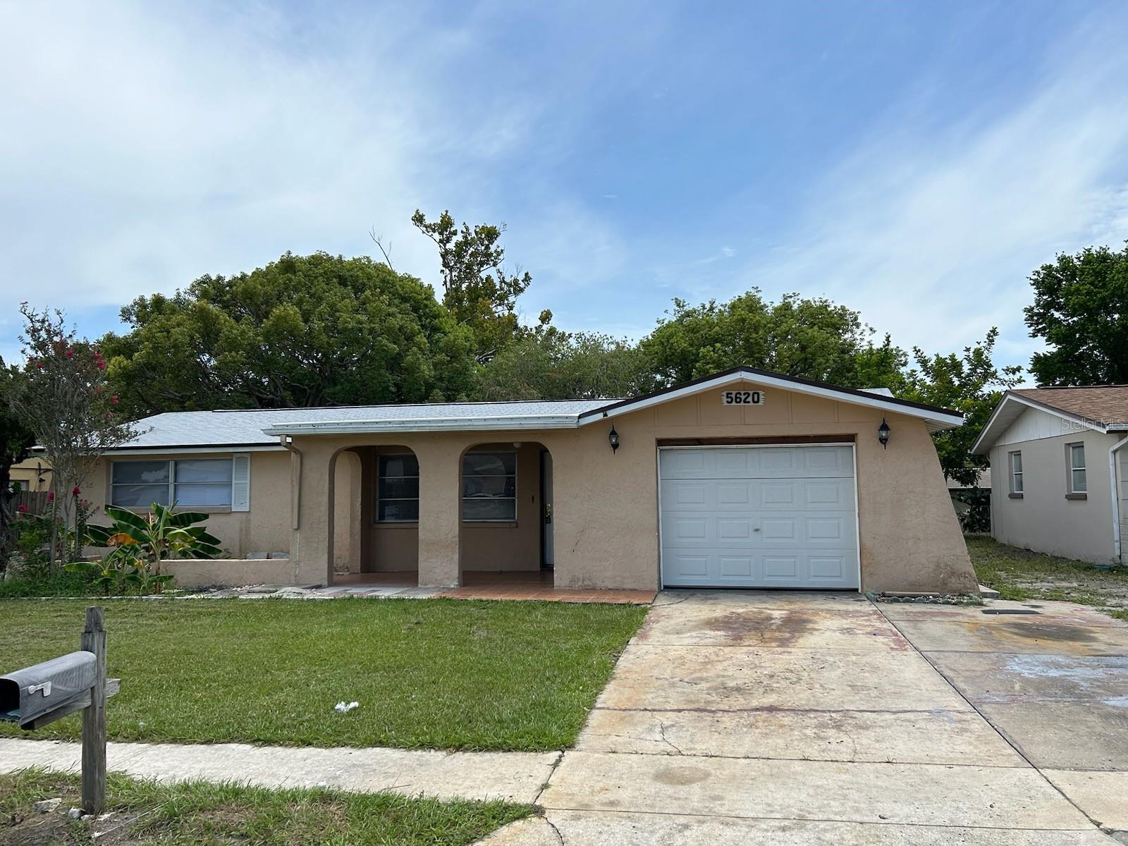 5620 Andrea Dr Property Photo 2