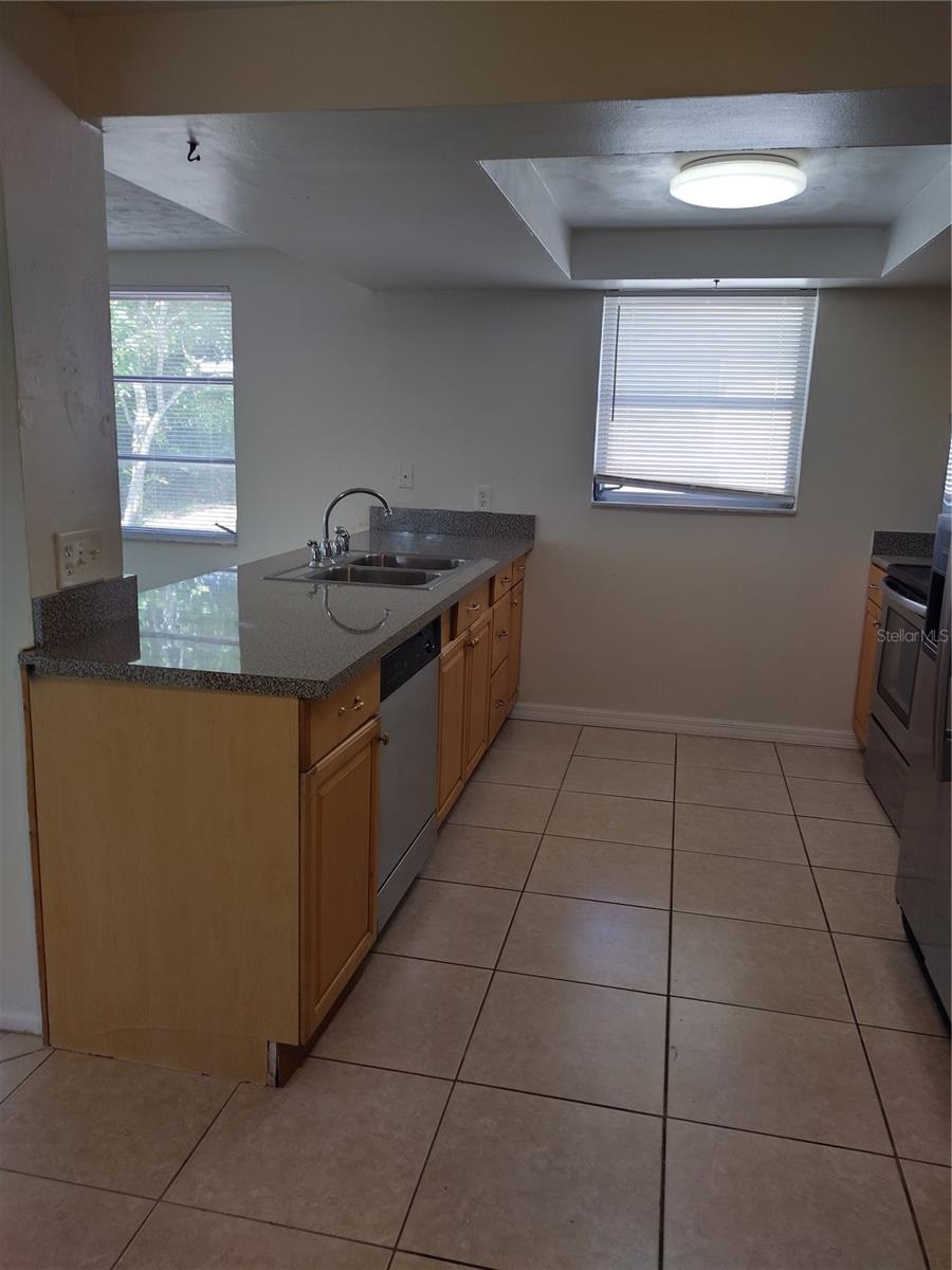 5620 Andrea Dr Property Photo 5
