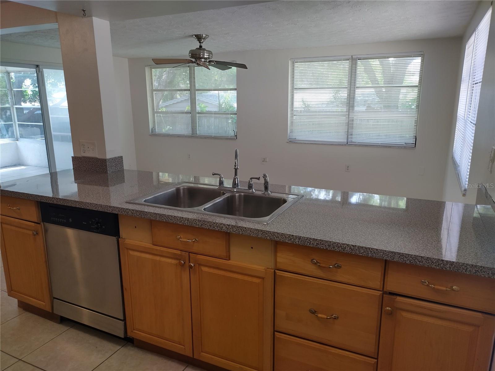 5620 Andrea Dr Property Photo 6