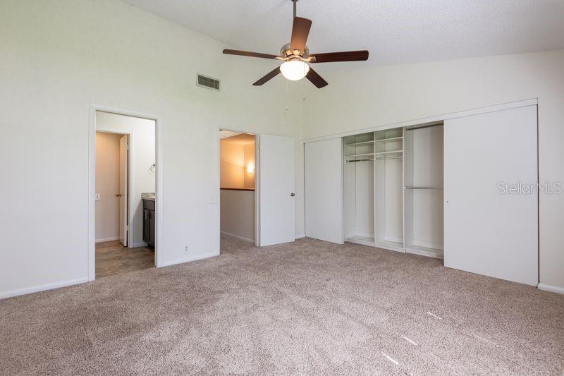 819 Oak Park Pl Property Photo 28
