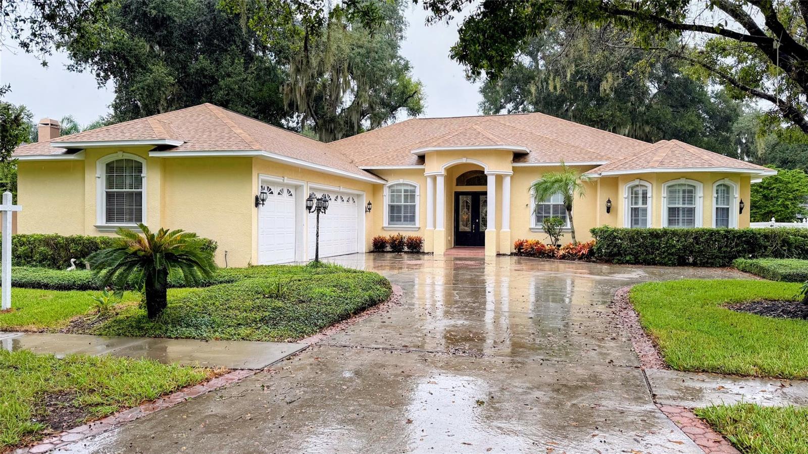 816 Citrus Wood Ln Property Photo 1