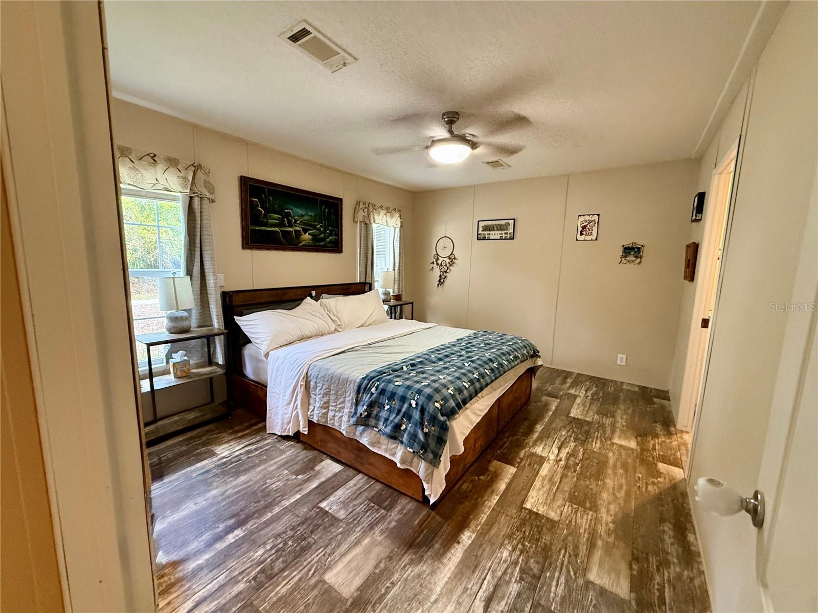 9825 Leguna St Property Photo 16