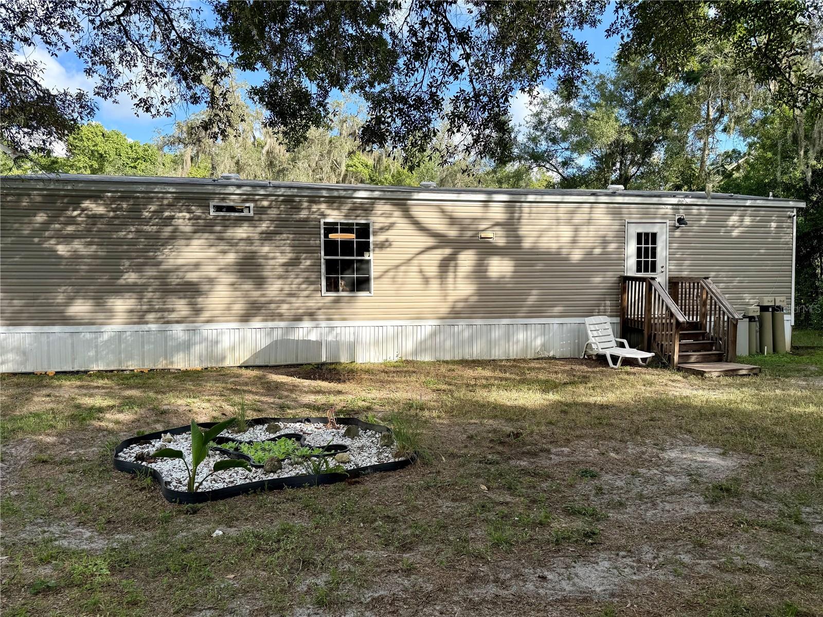 9825 Leguna St Property Photo 29