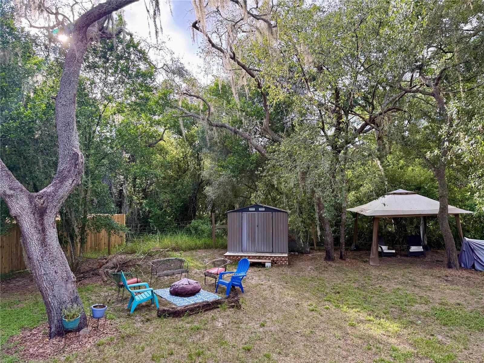 9825 Leguna St Property Photo 36