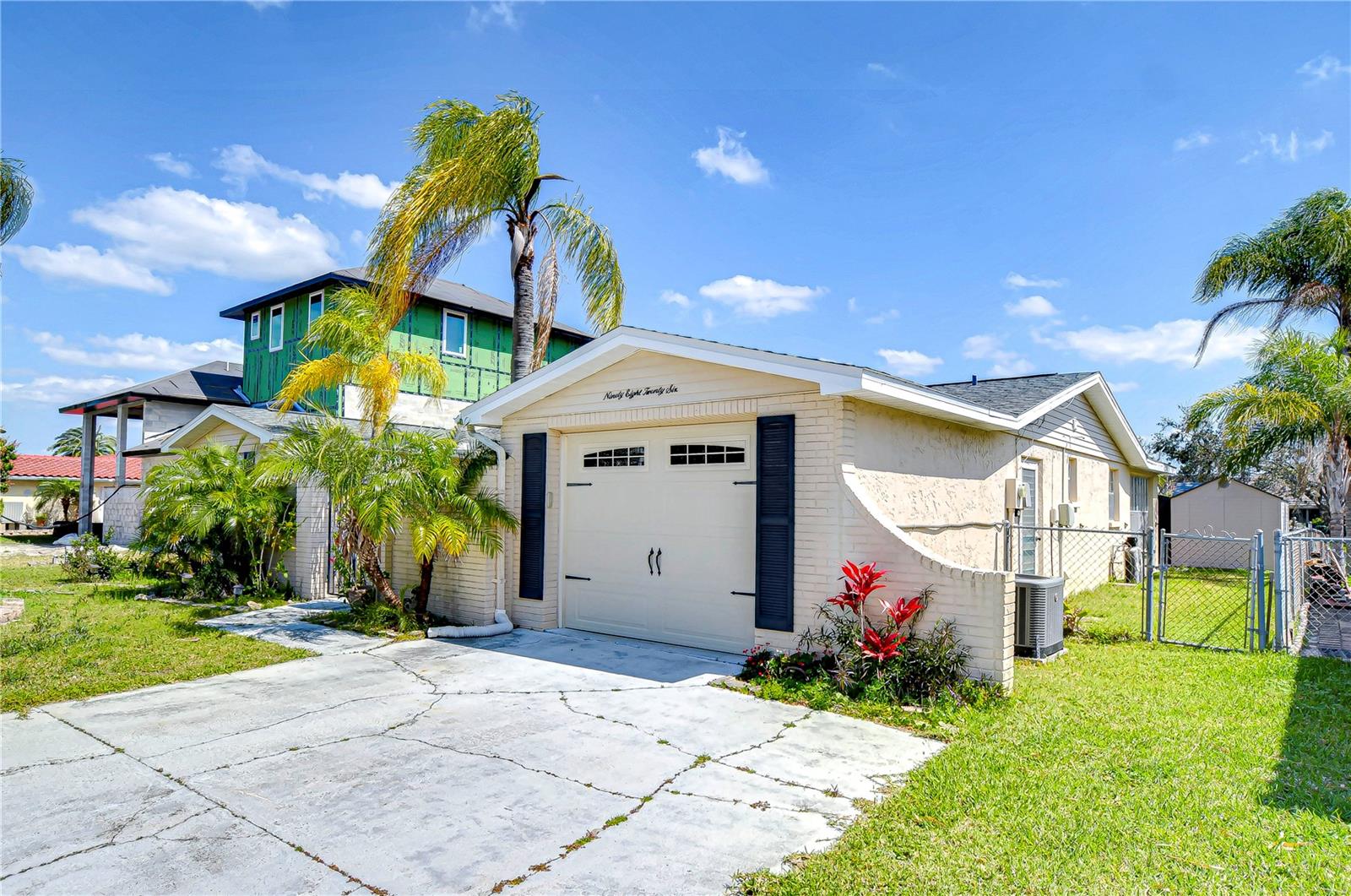 9826 Island Harbor Dr Property Photo 15