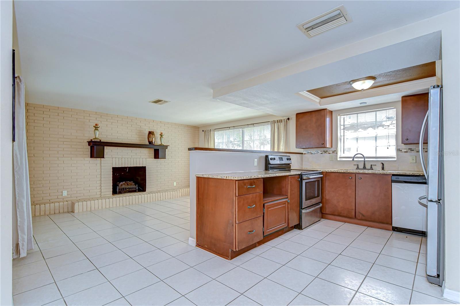 9826 Island Harbor Dr Property Photo 28