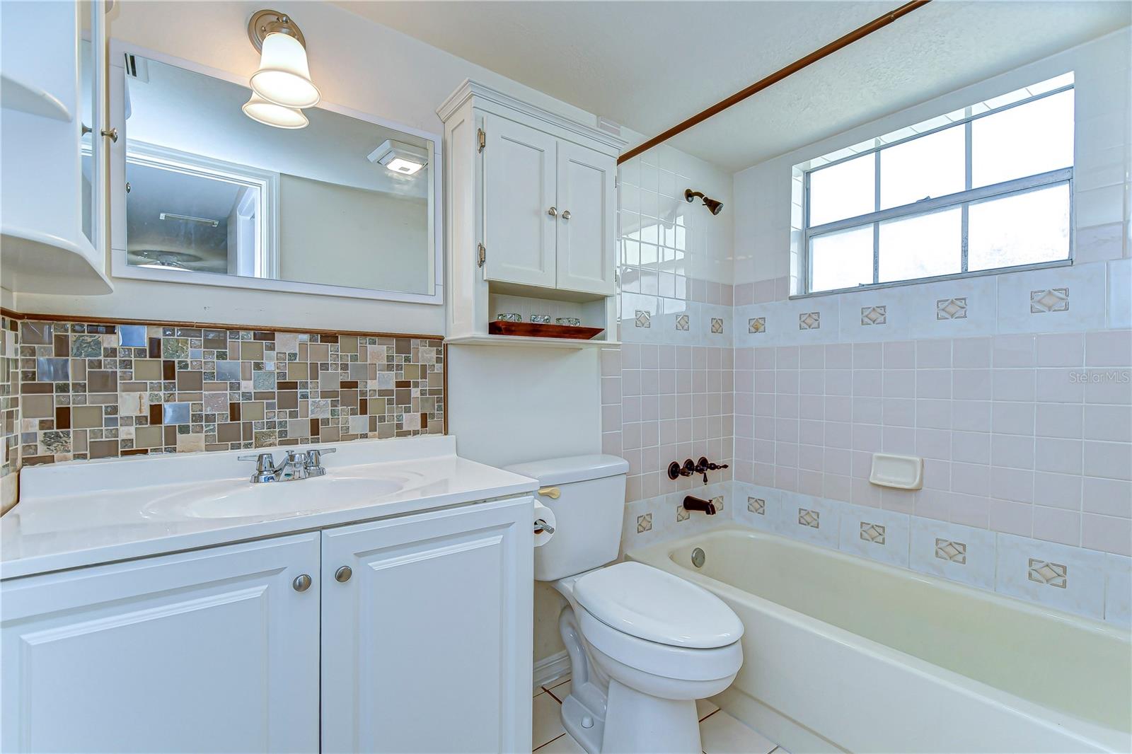 9826 Island Harbor Dr Property Photo 47