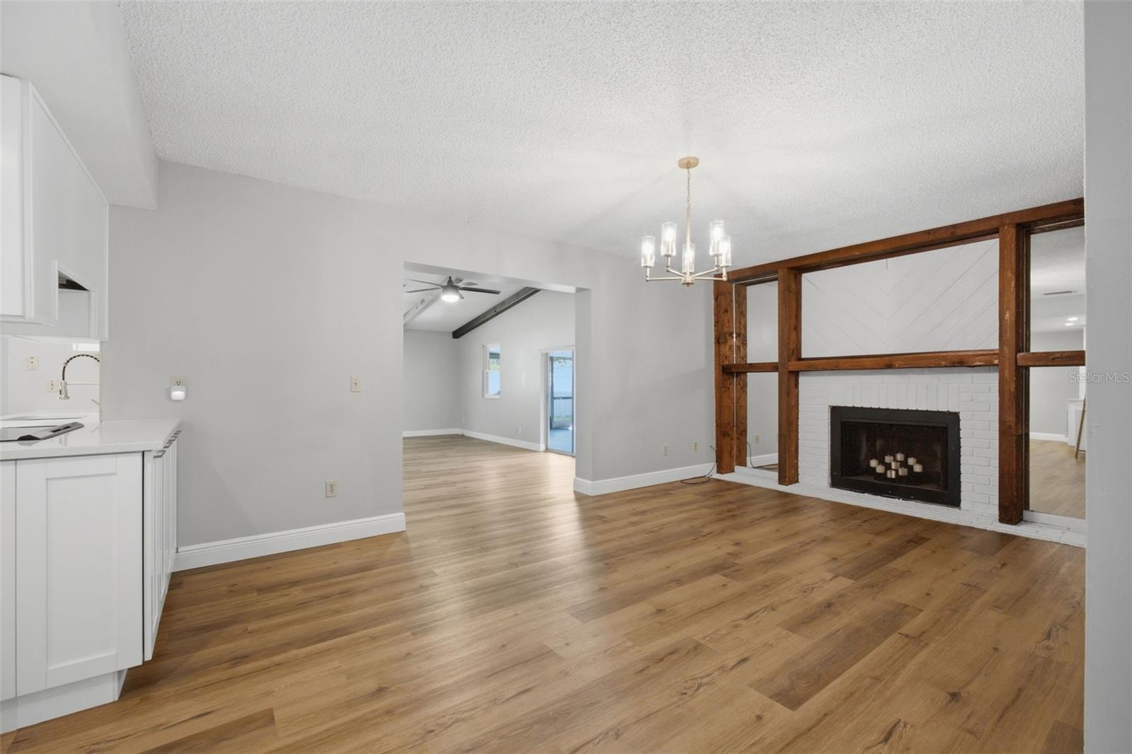 613 Pine Forest Dr Property Photo 15