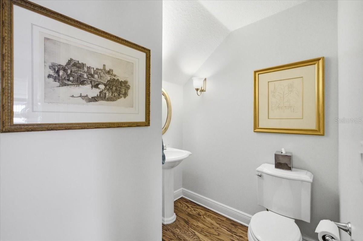 114 E Davis Blvd #8 Property Photo 16
